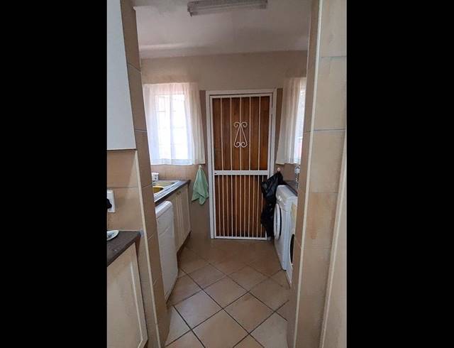 4 BEDROOM PROPERTY TO RENT IN WAVERLEY